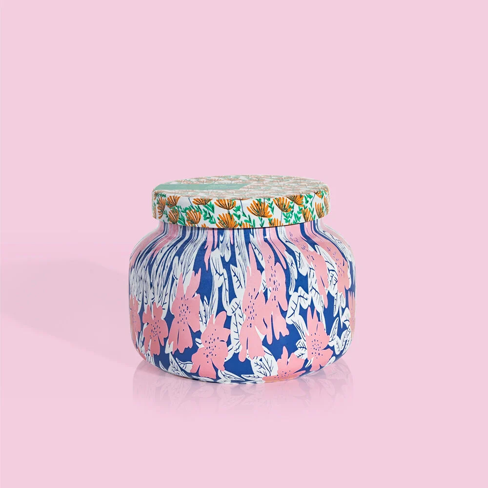 Curio Pattern Play Candle 19 oz