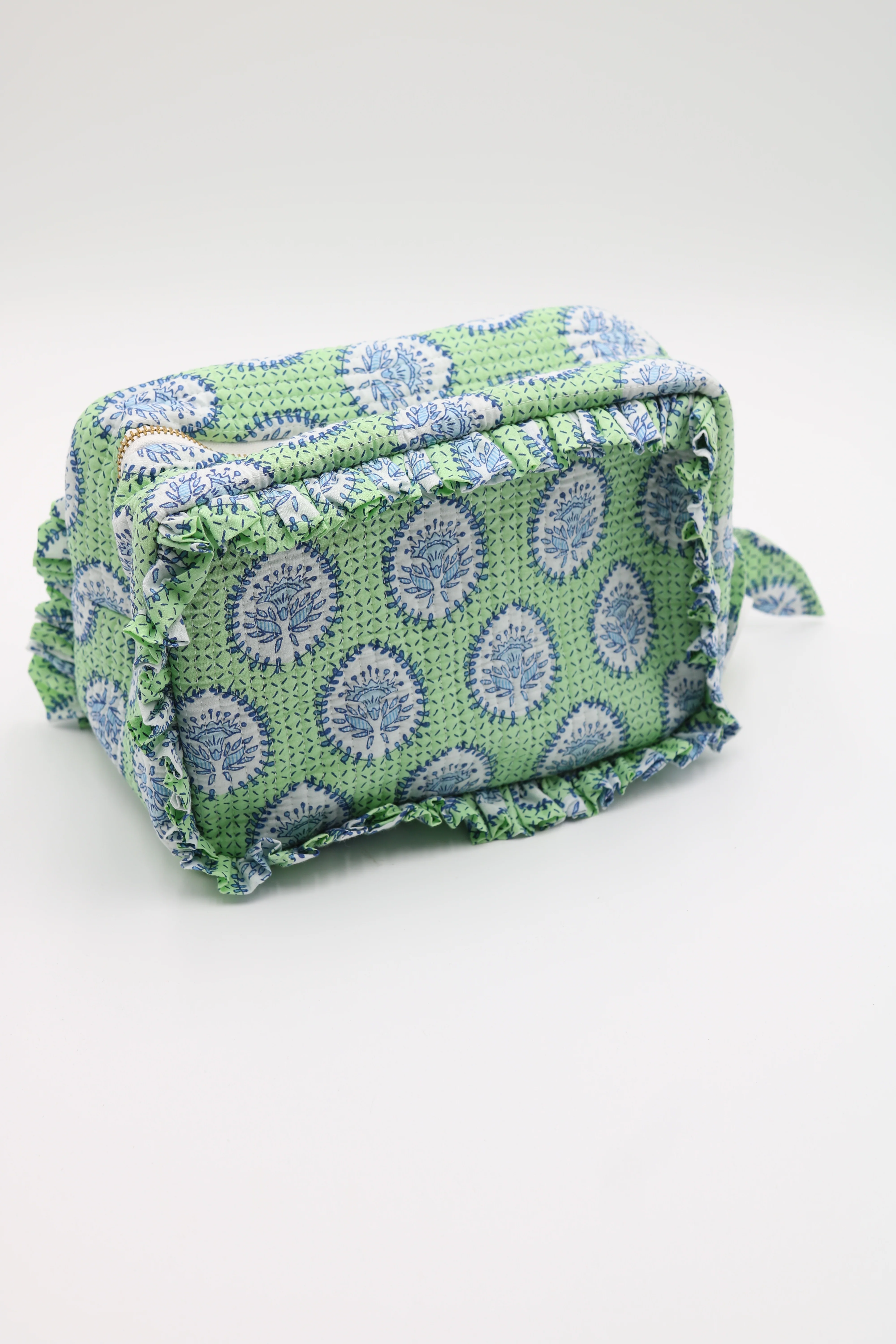 Frilly Toiletry Bag - Image 2
