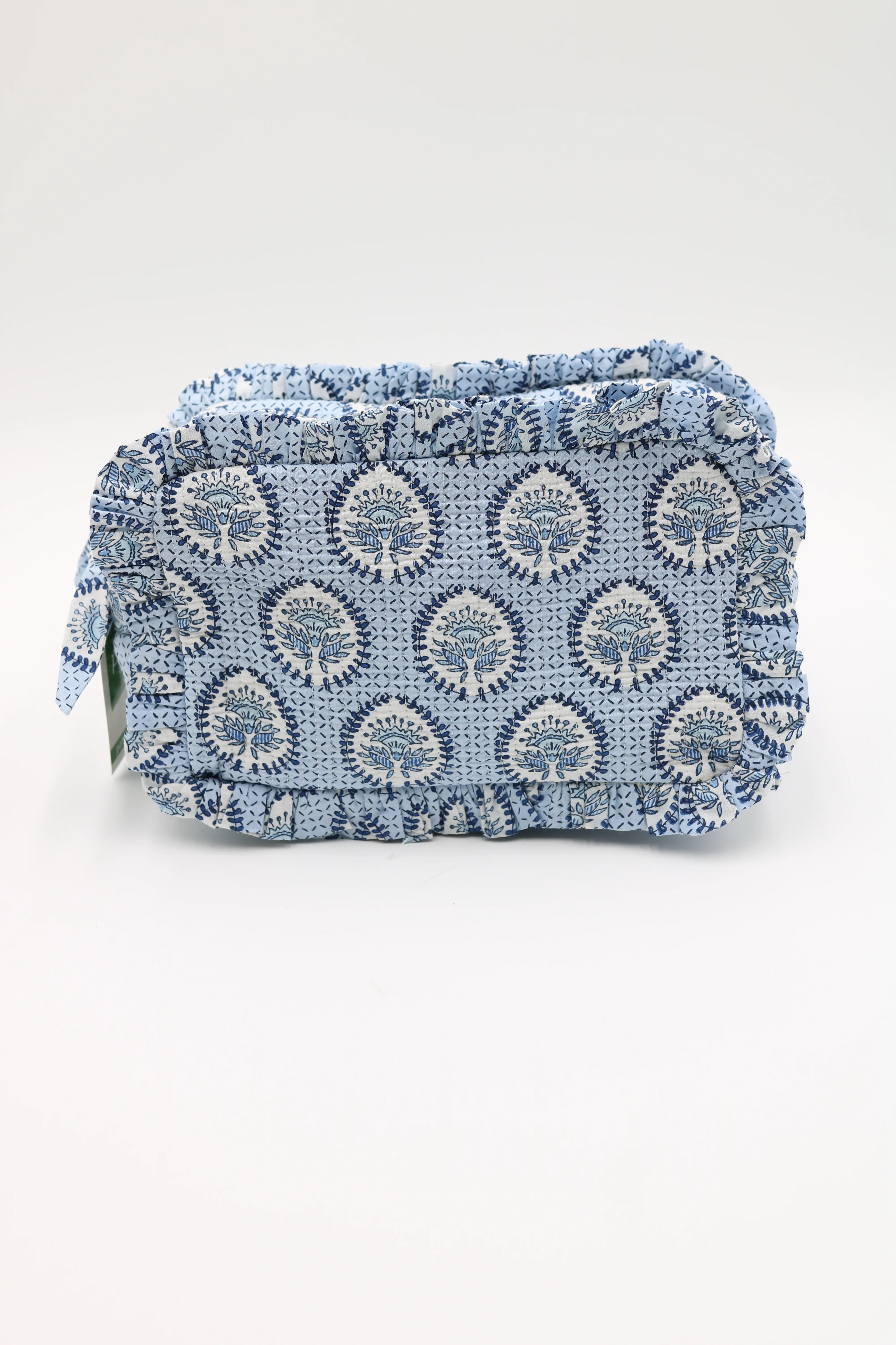 Frilly Toiletry Bag - Image 4