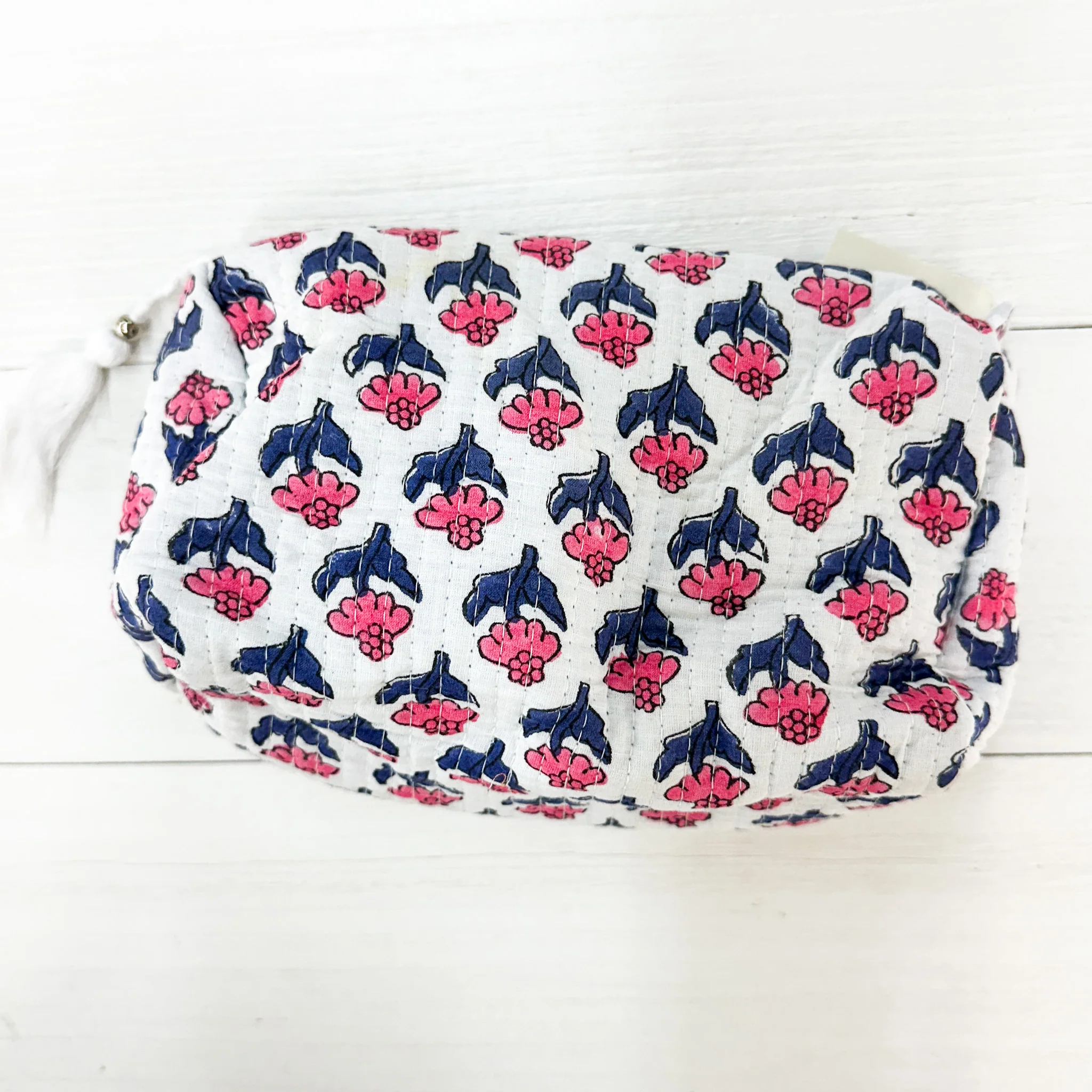 Jane Medium Toiletry Tote - Image 5