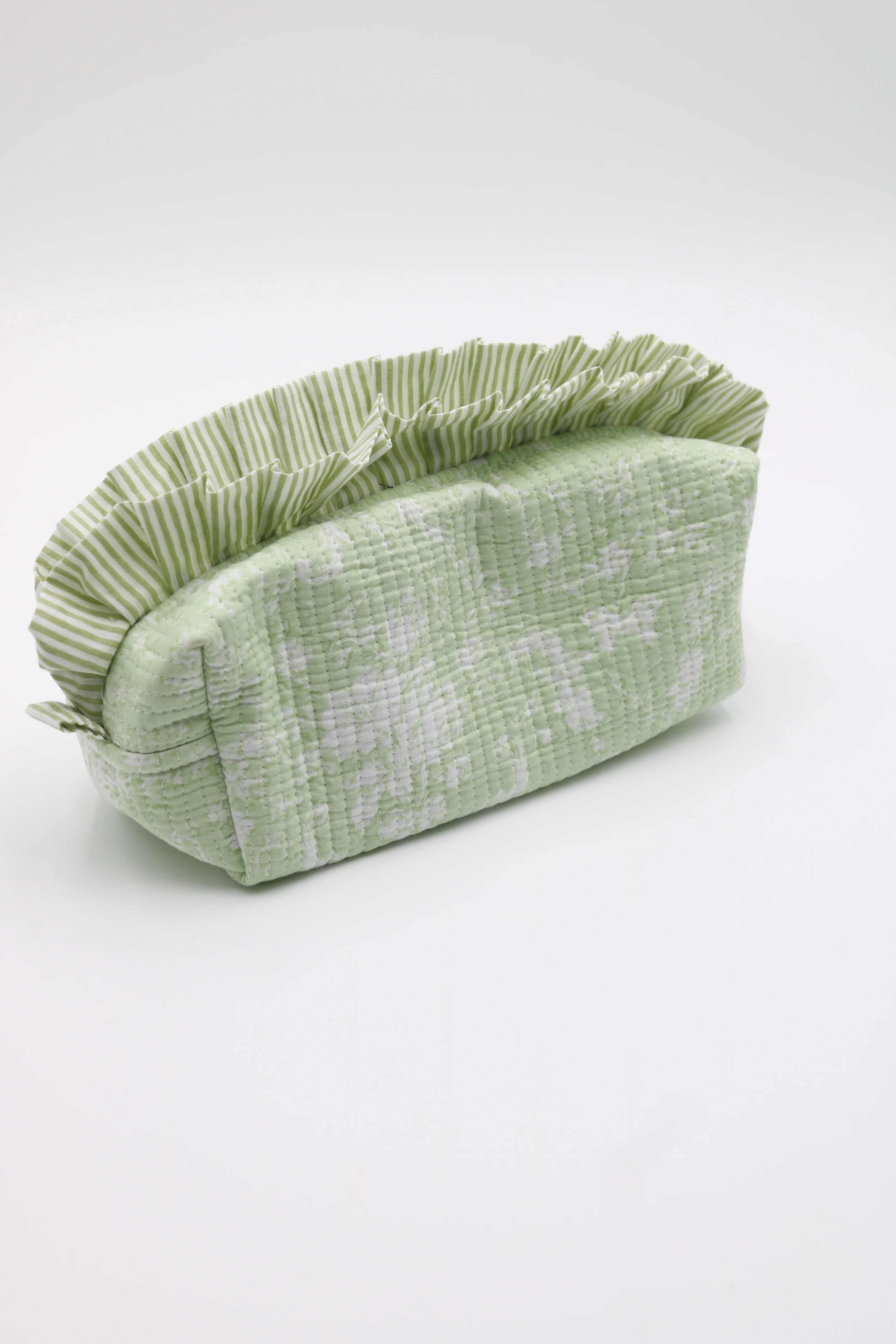 Jane Frilly Medium Toiletry Pouch - Image 4