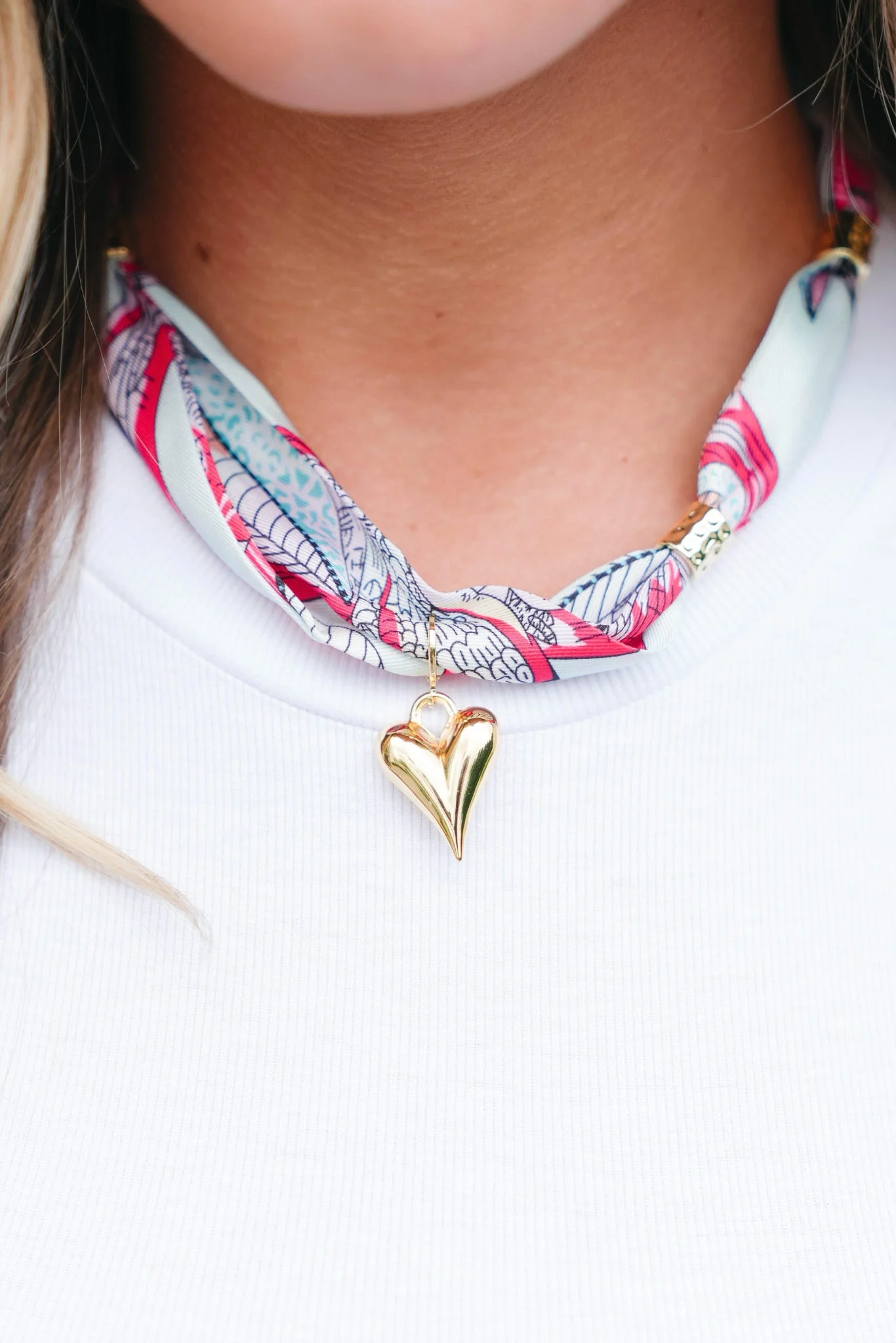 Germelli Scarf Necklace - Image 2