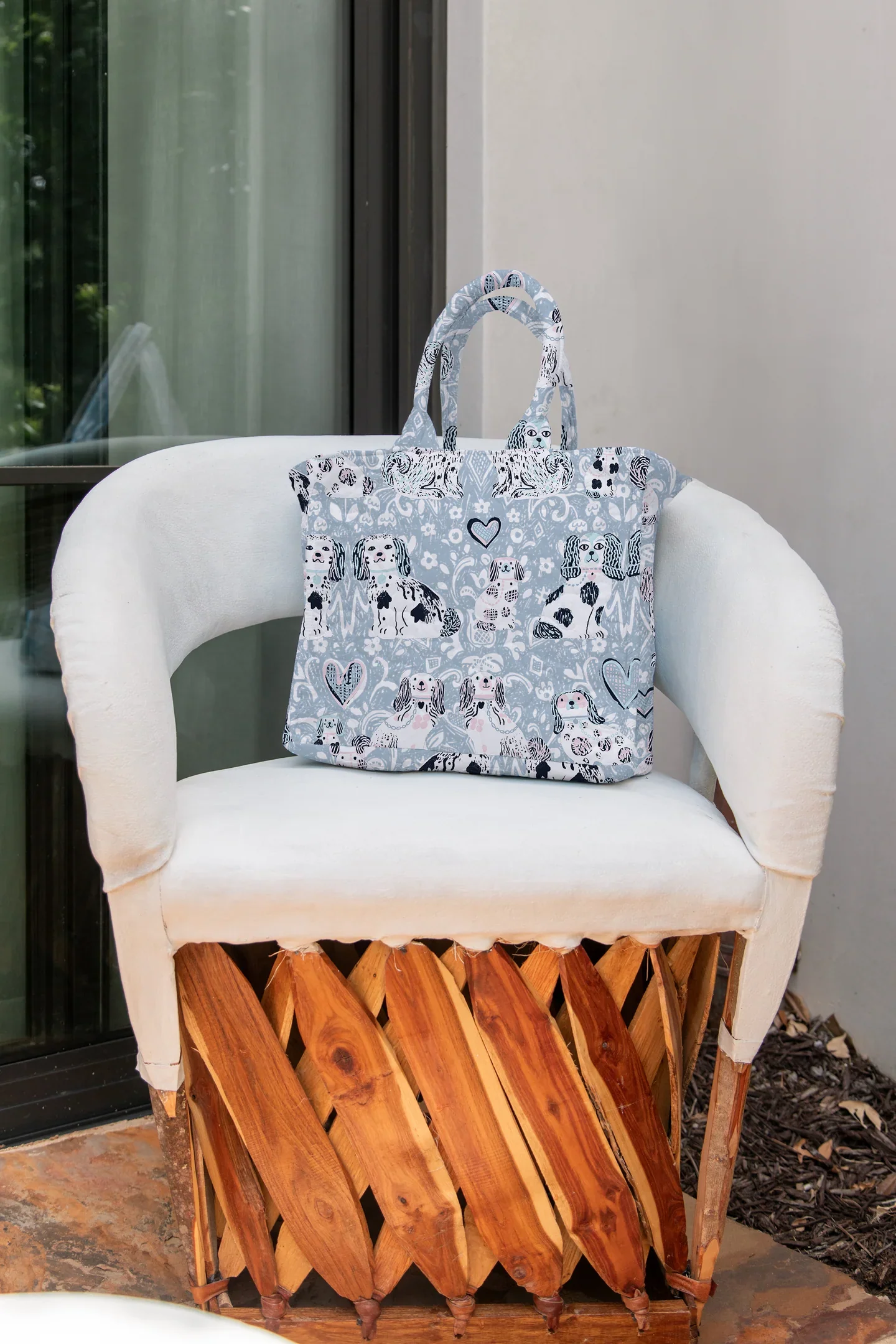 Ida Mae Foo Dogs Quilted Handbag - Image 2
