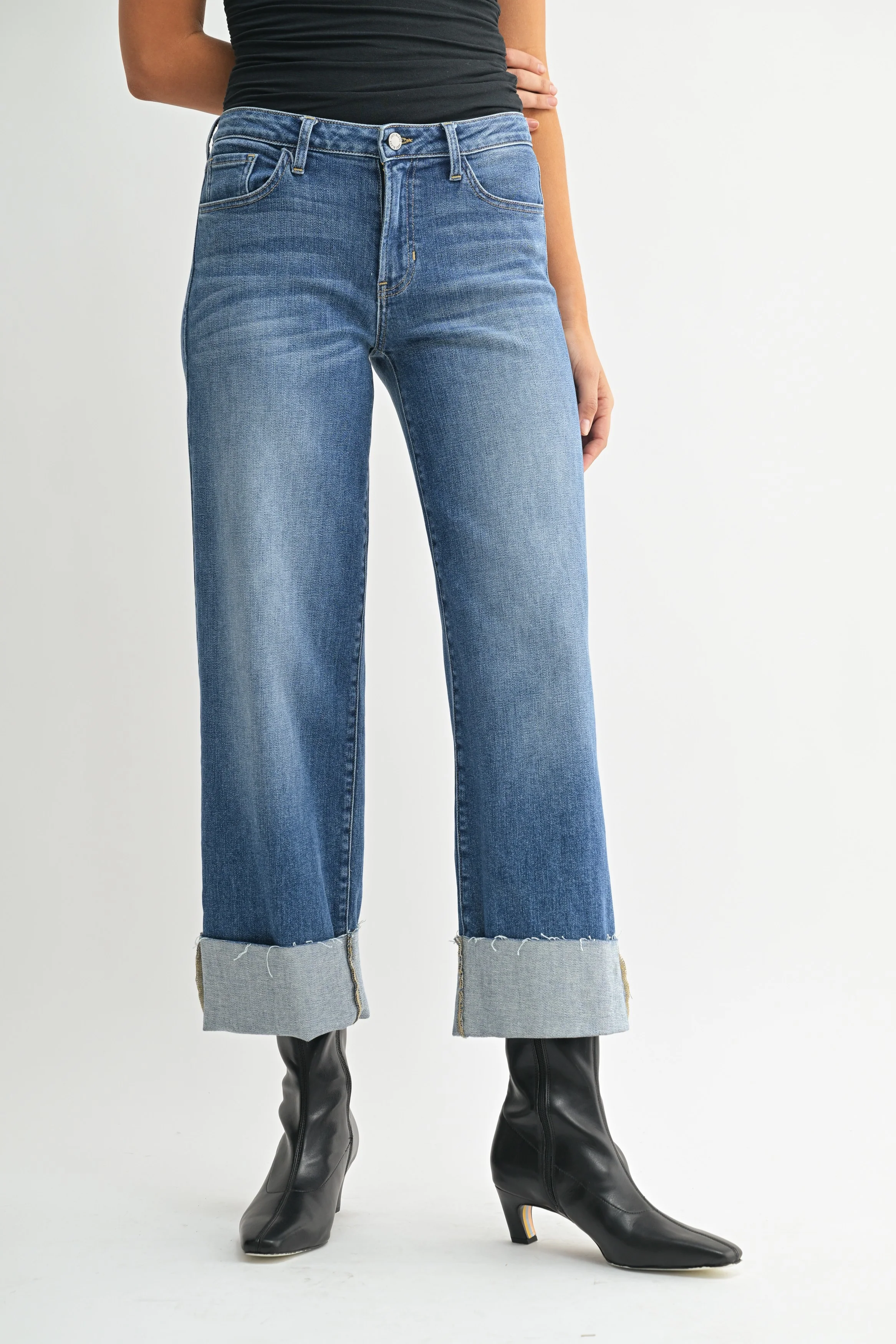 Just Black Denim Scissor Cut Jean - Image 4