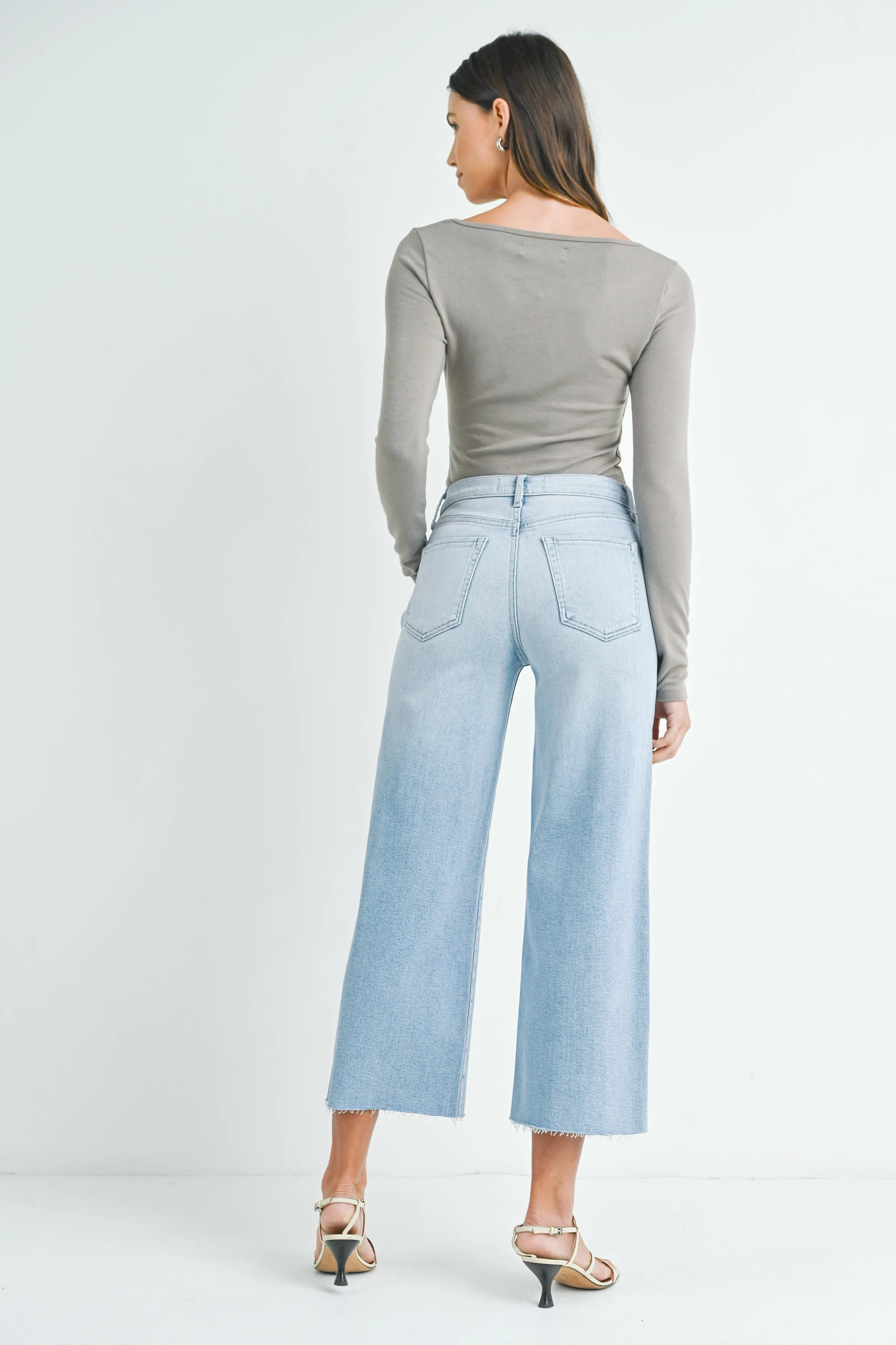 Just Black Scissor Cut Jeans - Image 4