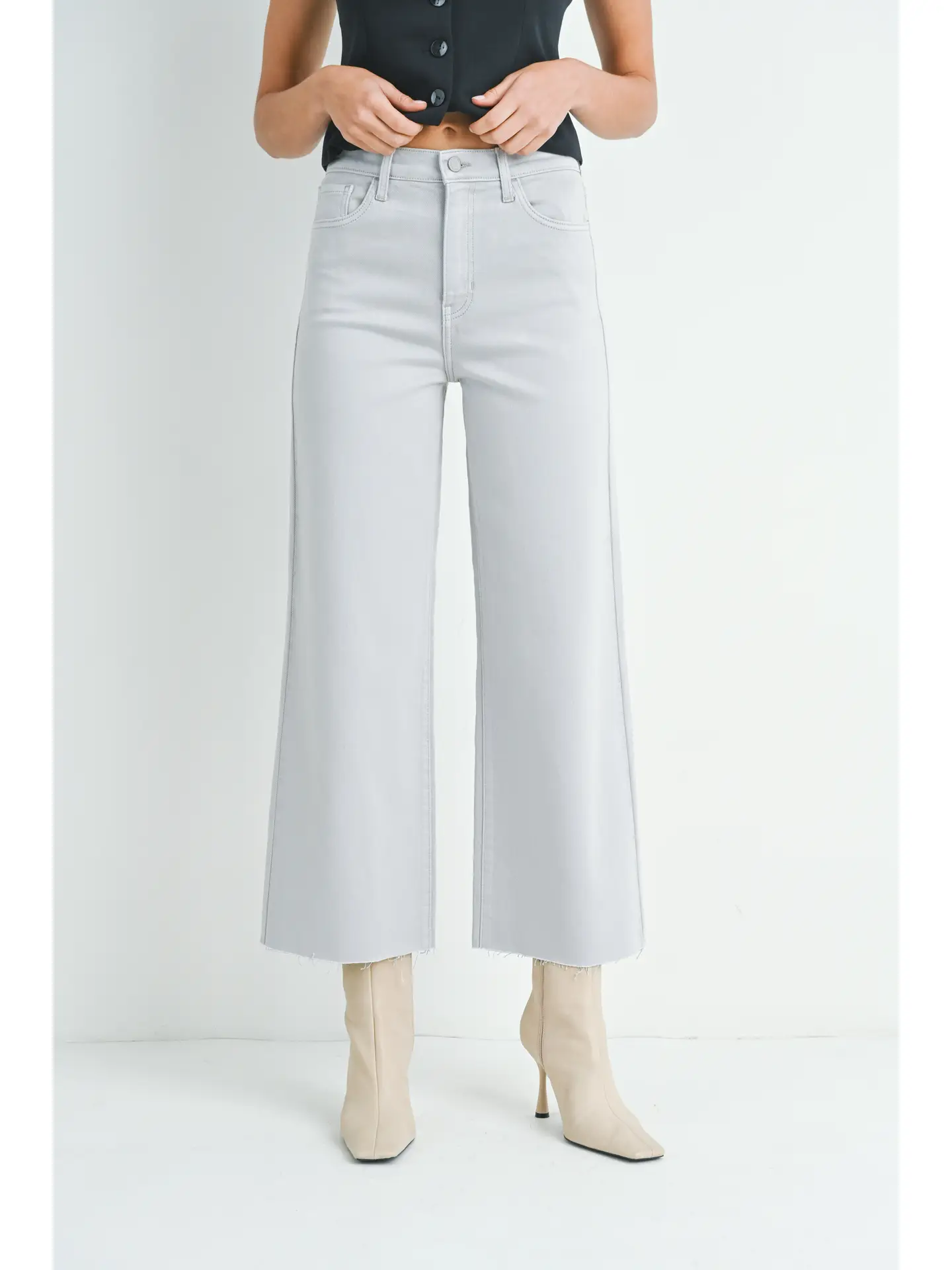 Just Black Scissor Cut Jeans - Image 5