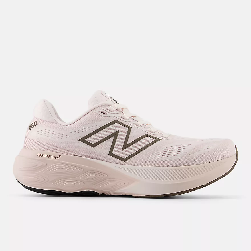 Women's New Balance W880 Athletic Shoe - Image 9