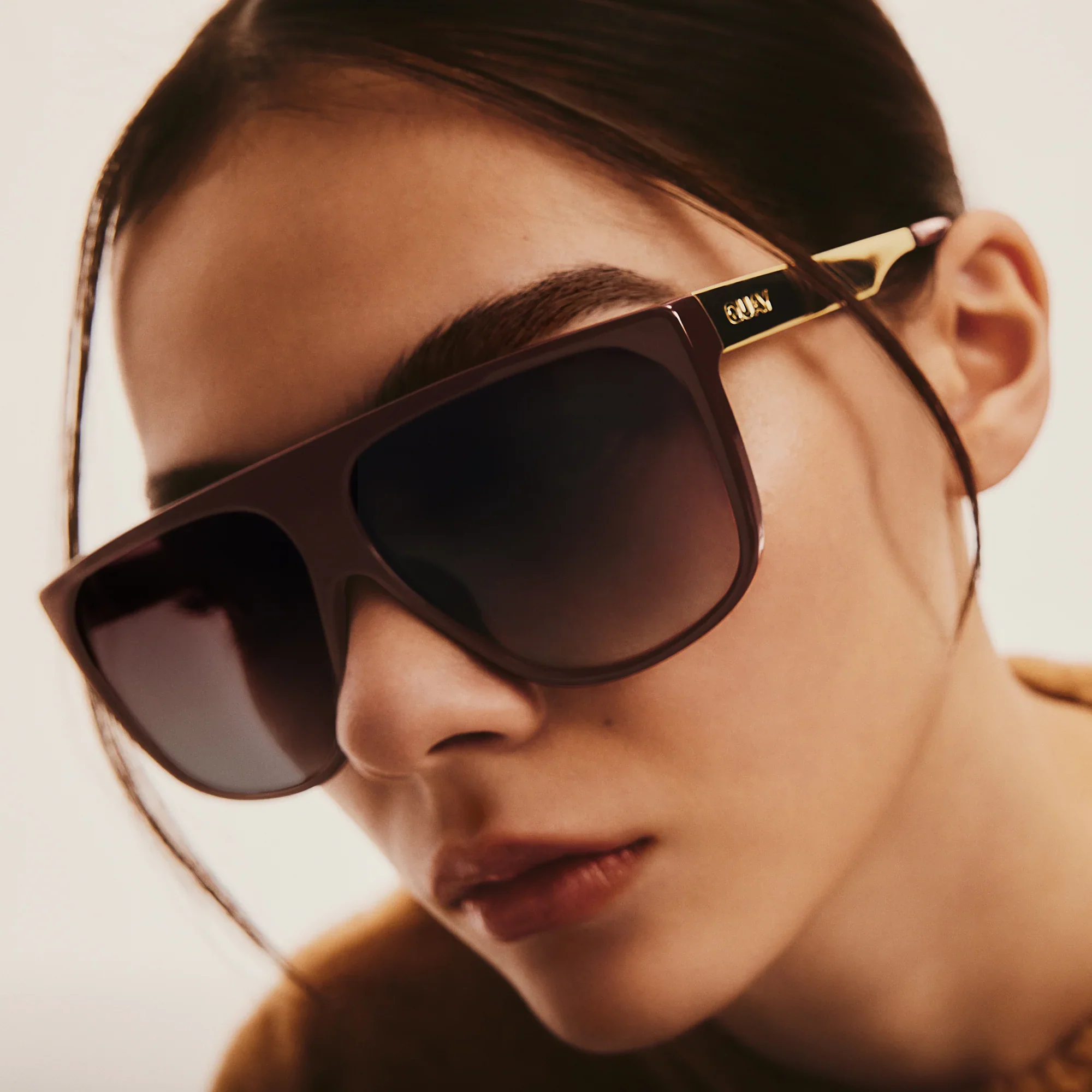 Quay No Curfew Sunglasses - Image 3