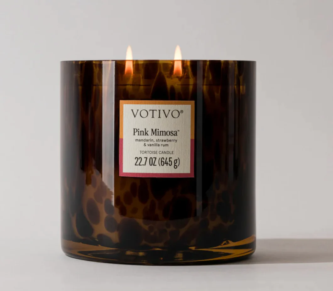 Votivo Tortoise Candle 22.7 oz - Image 3